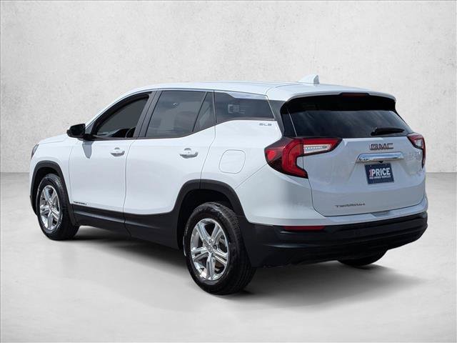 Used 2024 GMC Terrain SLE FWD image 8