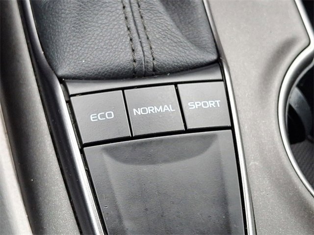 Certified 2024 Toyota Camry SE image 24