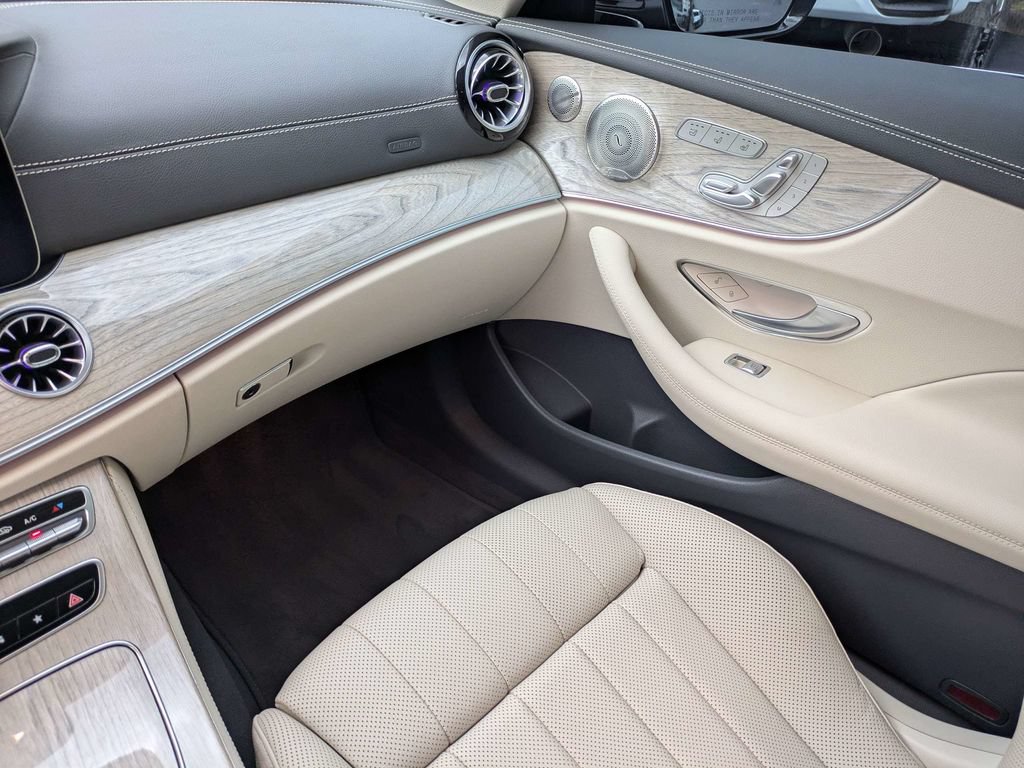 Used 2023 Mercedes-Benz E 450 Cabriolet image 18