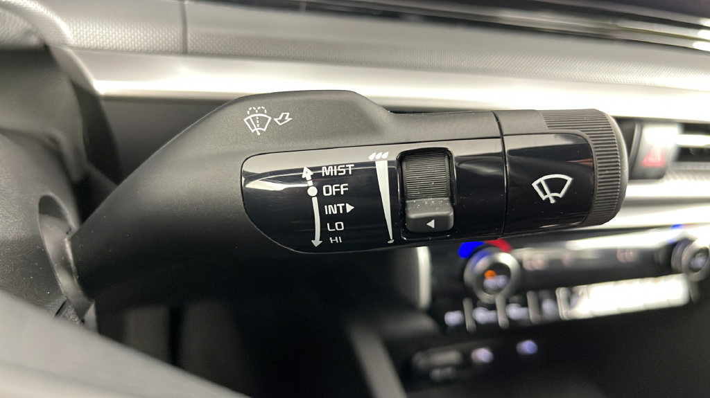 Used 2024 Kia K5 GT-Line w/ GT-Line Premium Package FWD image 25