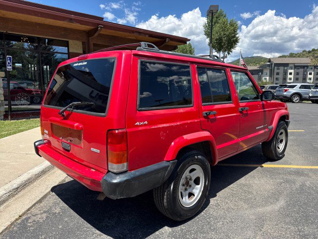 Used 2001 Jeep Cherokee Sport image 8