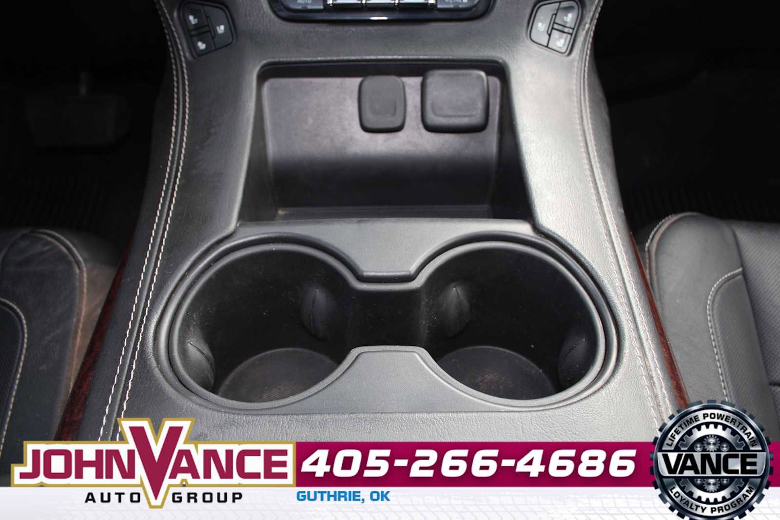 Used 2020 GMC Yukon XL SLT image 27