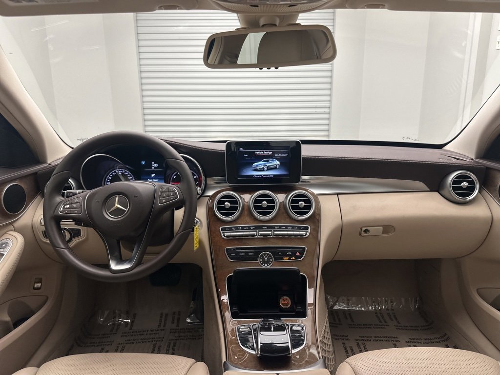 Used 2015 Mercedes-Benz C 300 Sedan w/ Luxury Package image 17