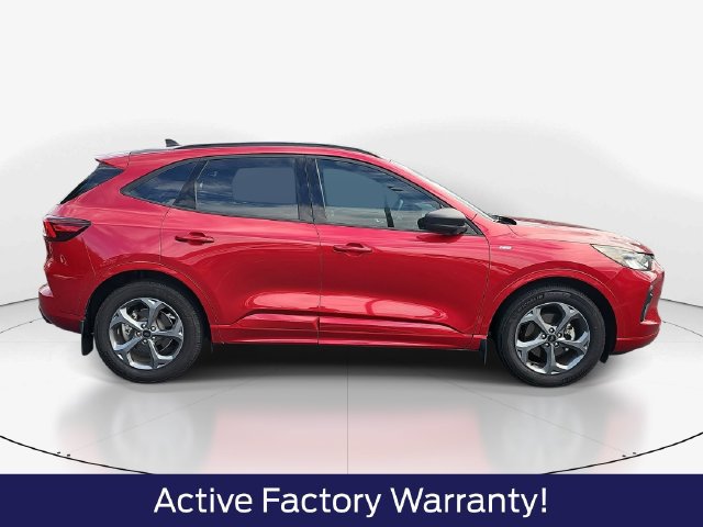 Certified 2024 Ford Escape ST-Line w/ Tech Pack #1 FWD image 3