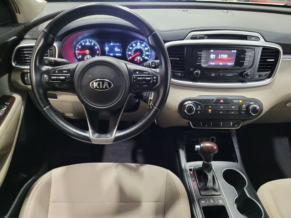 Used 2016 Kia Sorento AWD w/ LX Convenience Package image 22