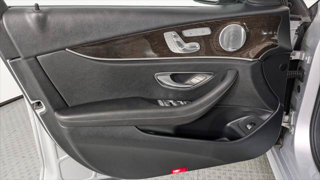 Used 2017 Mercedes-Benz E 300 4MATIC image 13