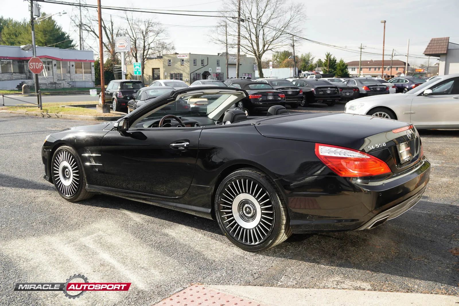 Used 2013 Mercedes-Benz SL 550 w/ Premium Pkg image 5