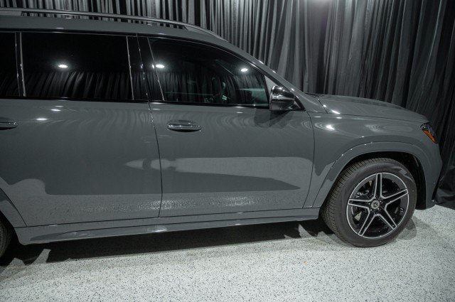 New 2026 Mercedes-Benz GLS 450 4MATIC image 4