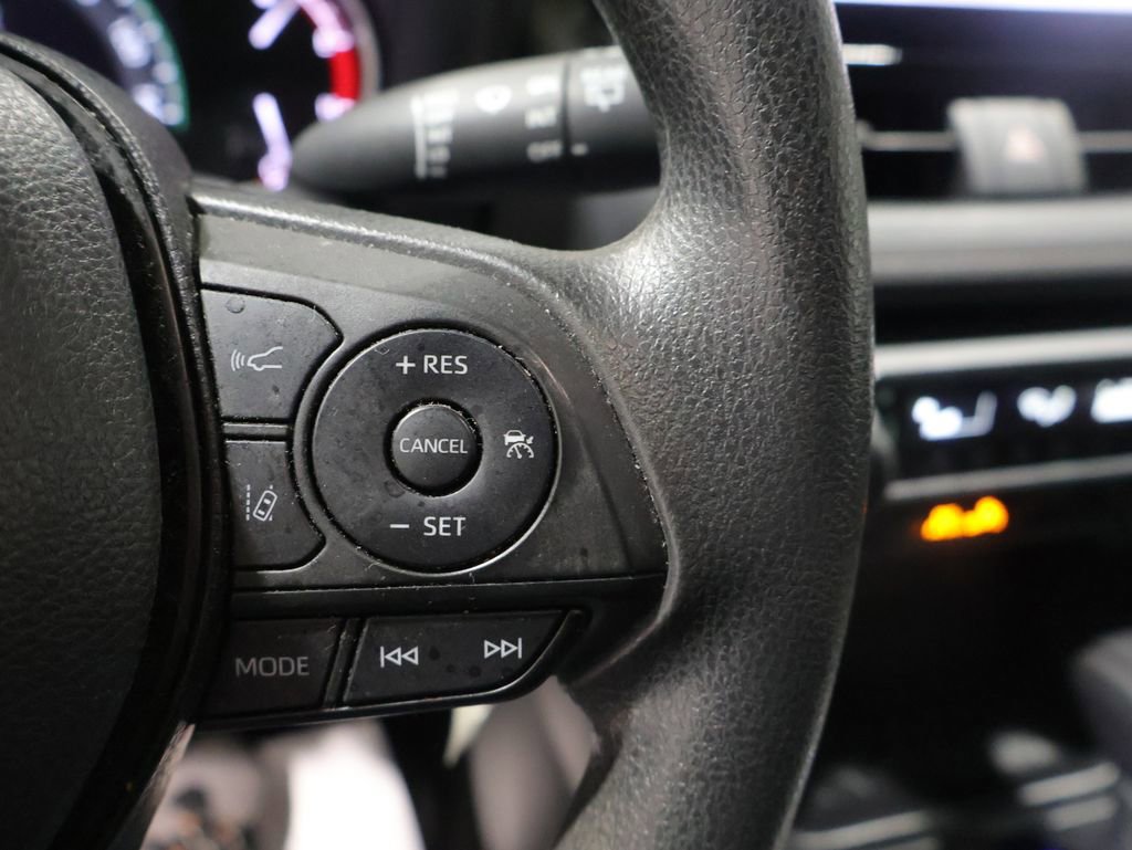 Used 2023 Toyota RAV4 LE image 36