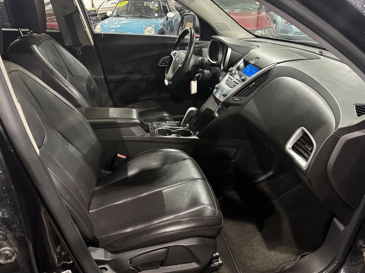 Used 2010 Chevrolet Equinox LTZ image 22