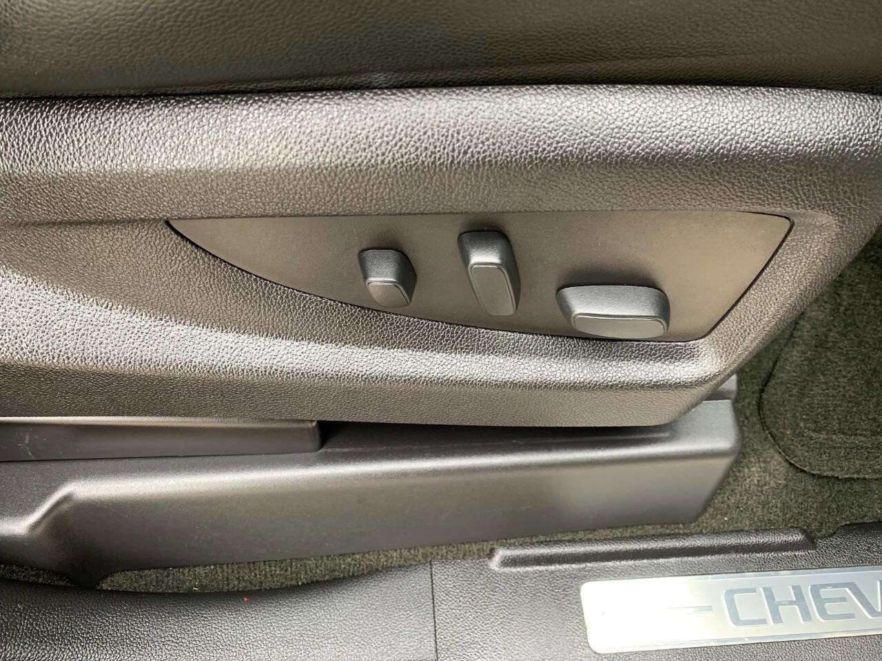 Used 2016 Chevrolet Tahoe LT image 14