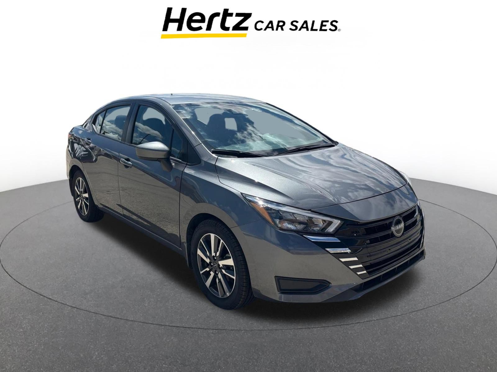 Used 2025 Nissan Versa SV w/ Trunk Package FWD image 1