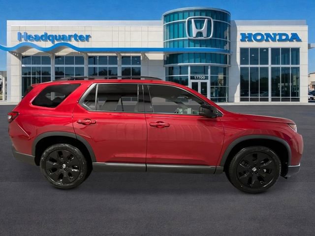 New 2026 Honda Pilot Black Edition image 2