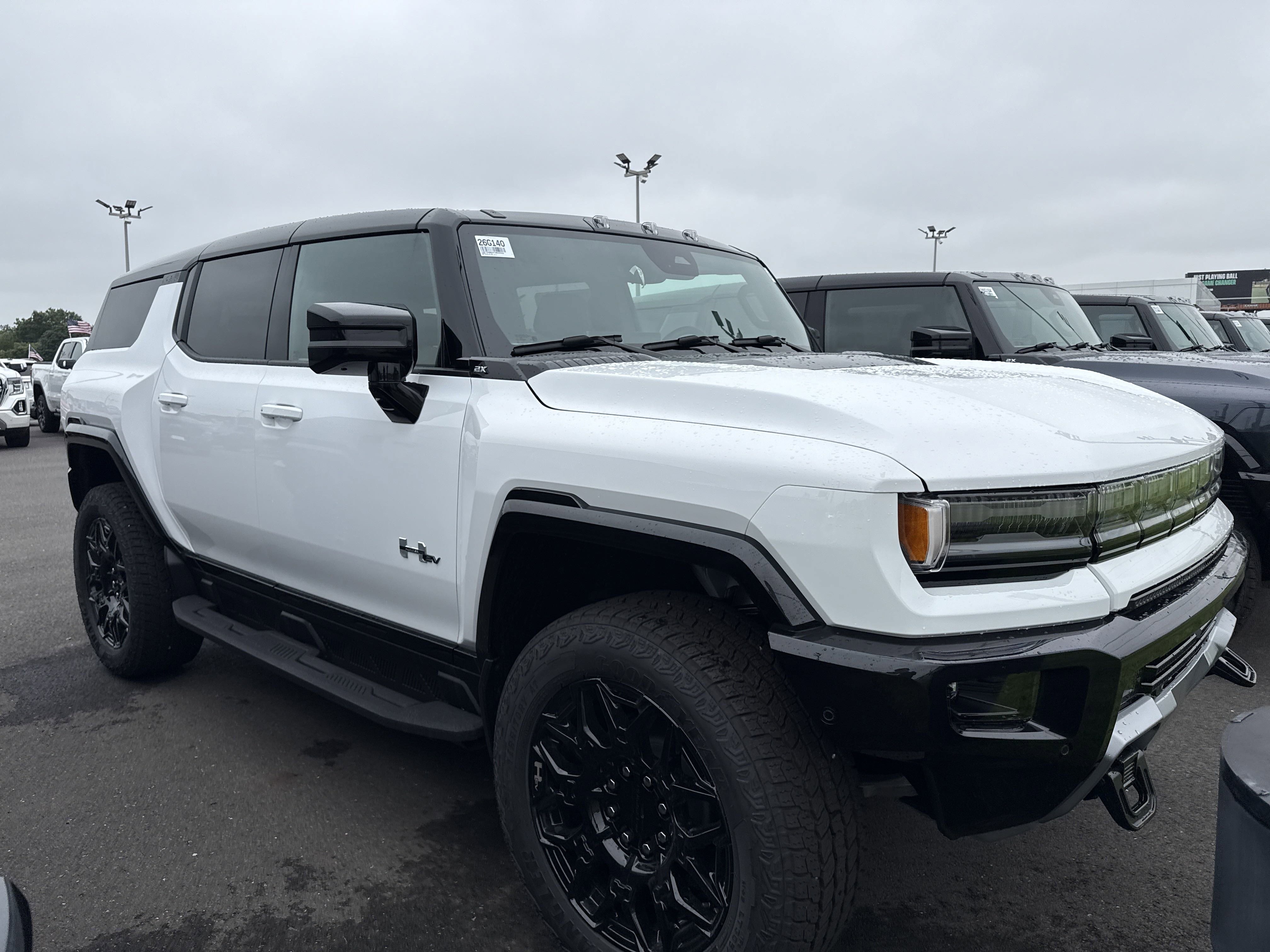 New 2026 GMC Hummer EV SUV image 3