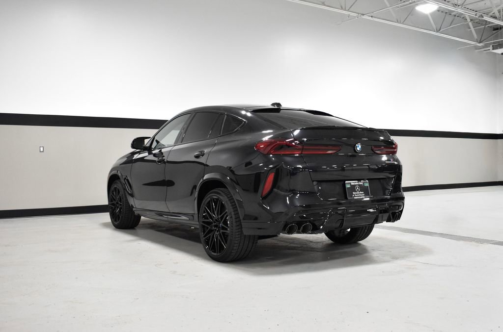 Used 2026 BMW X6 M Competition w/ Executive Package AWD/4WD image 3