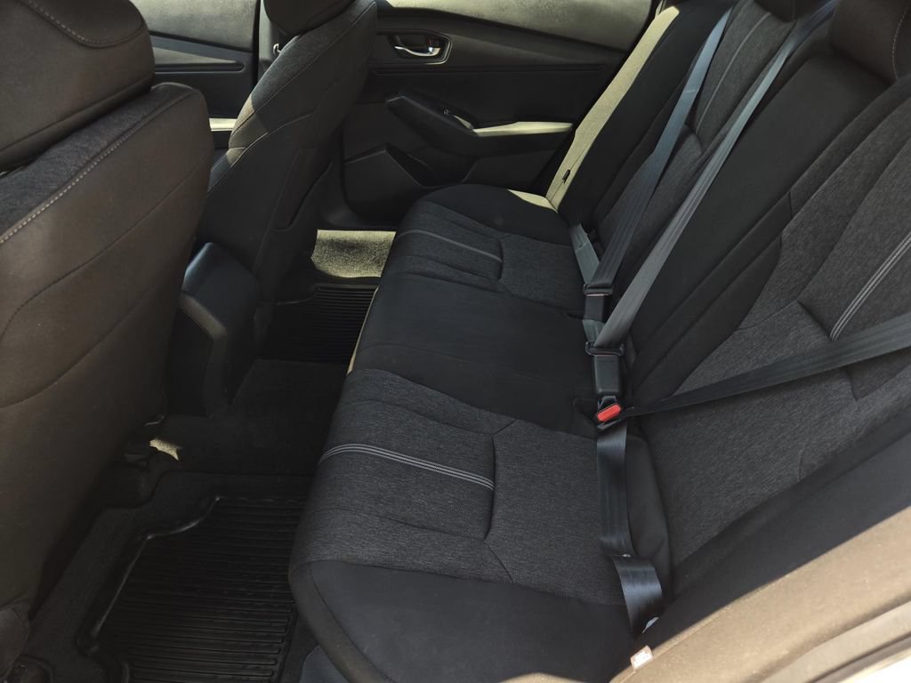 Used 2023 Honda Accord Sport image 11