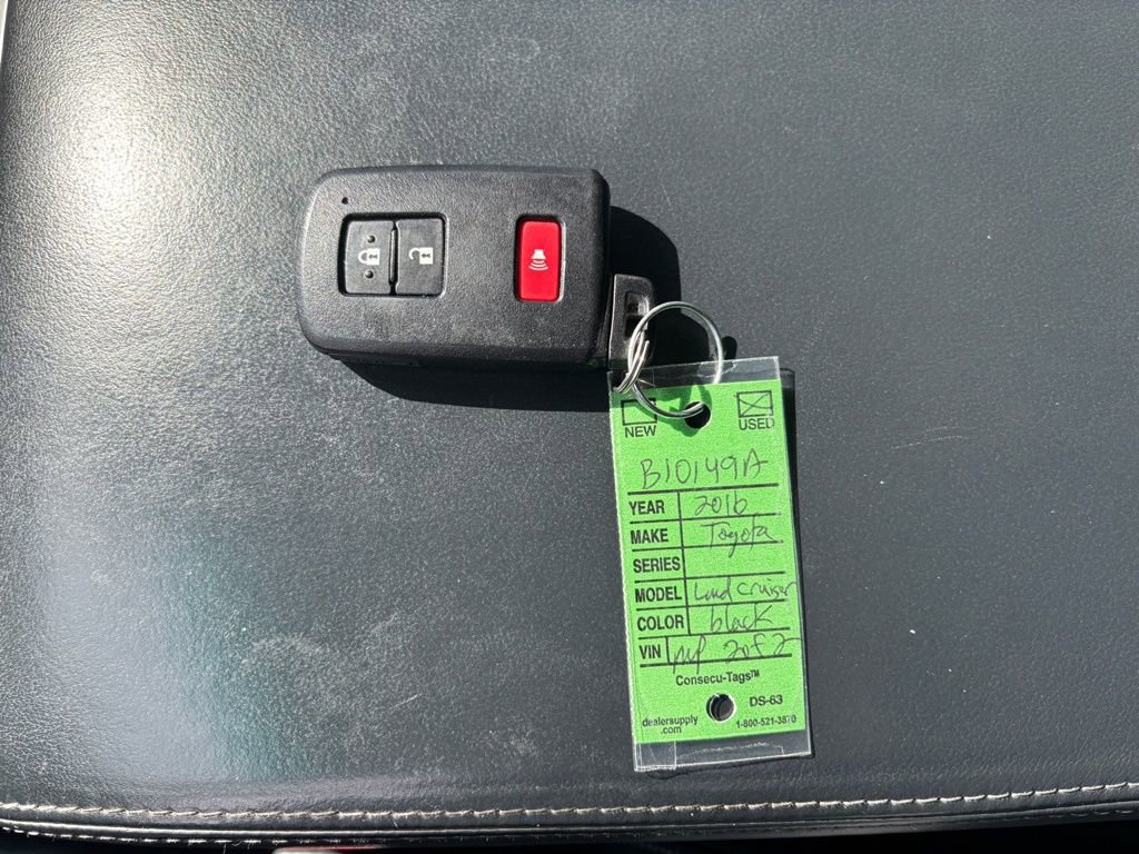 Certified 2016 Toyota Land Cruiser AWD/4WD image 33