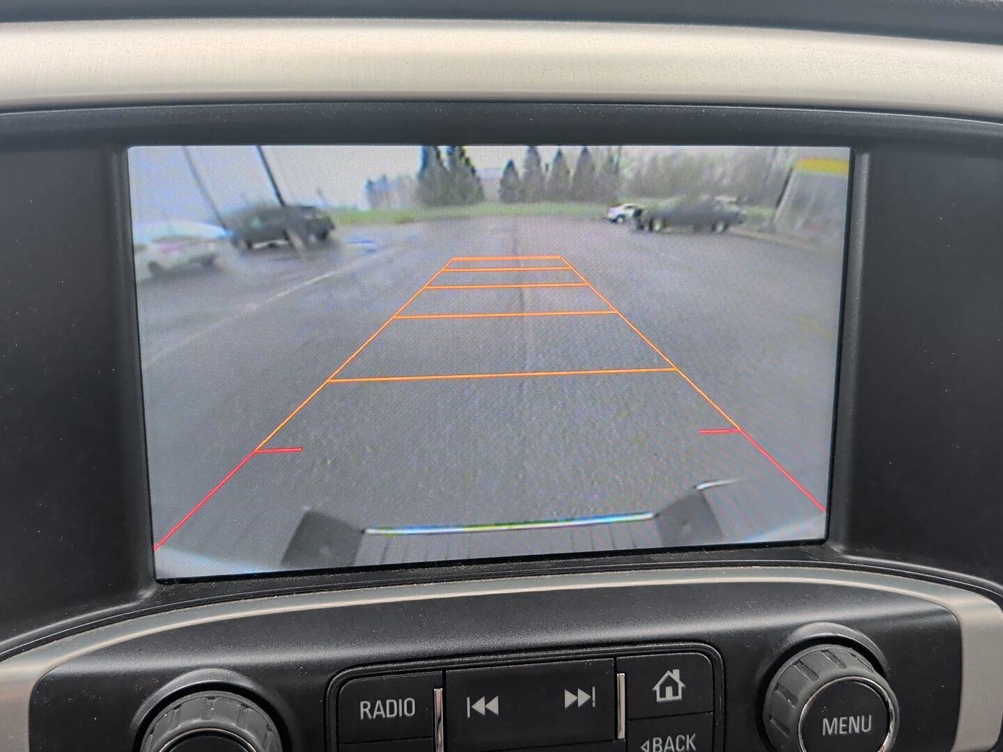 Used 2015 GMC Sierra 1500 SLT w/ Driver Alert Package image 17