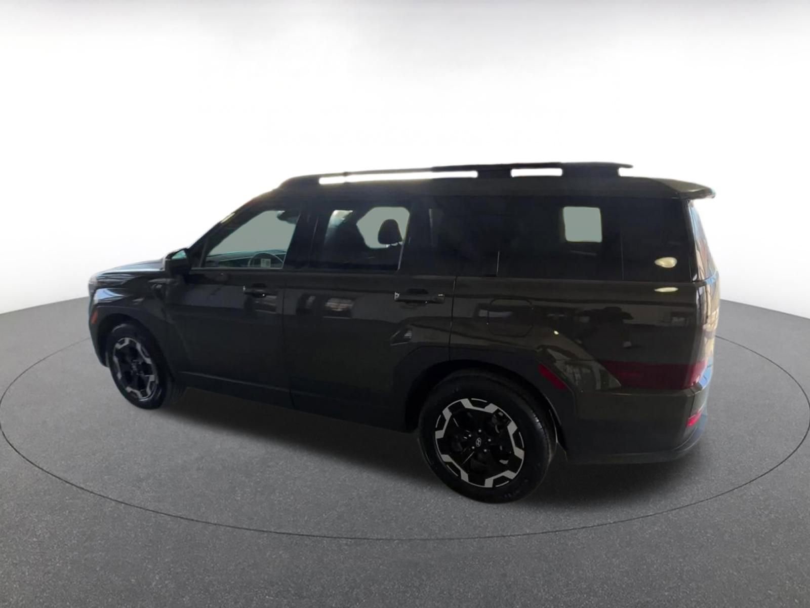 Used 2025 Hyundai Santa Fe SEL image 13