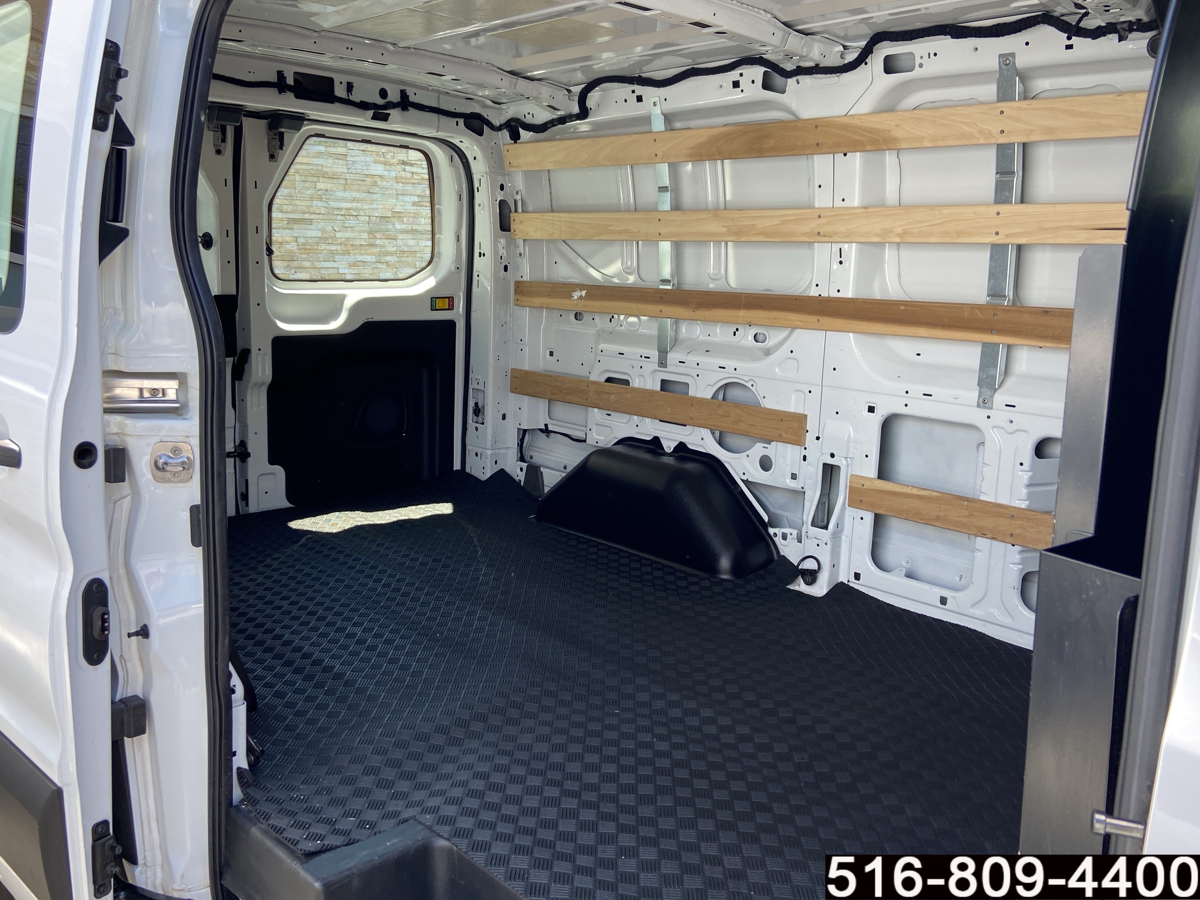 Used 2024 Ford Transit 250 Low Roof w/ Exterior Upgrade Package RWD image 22