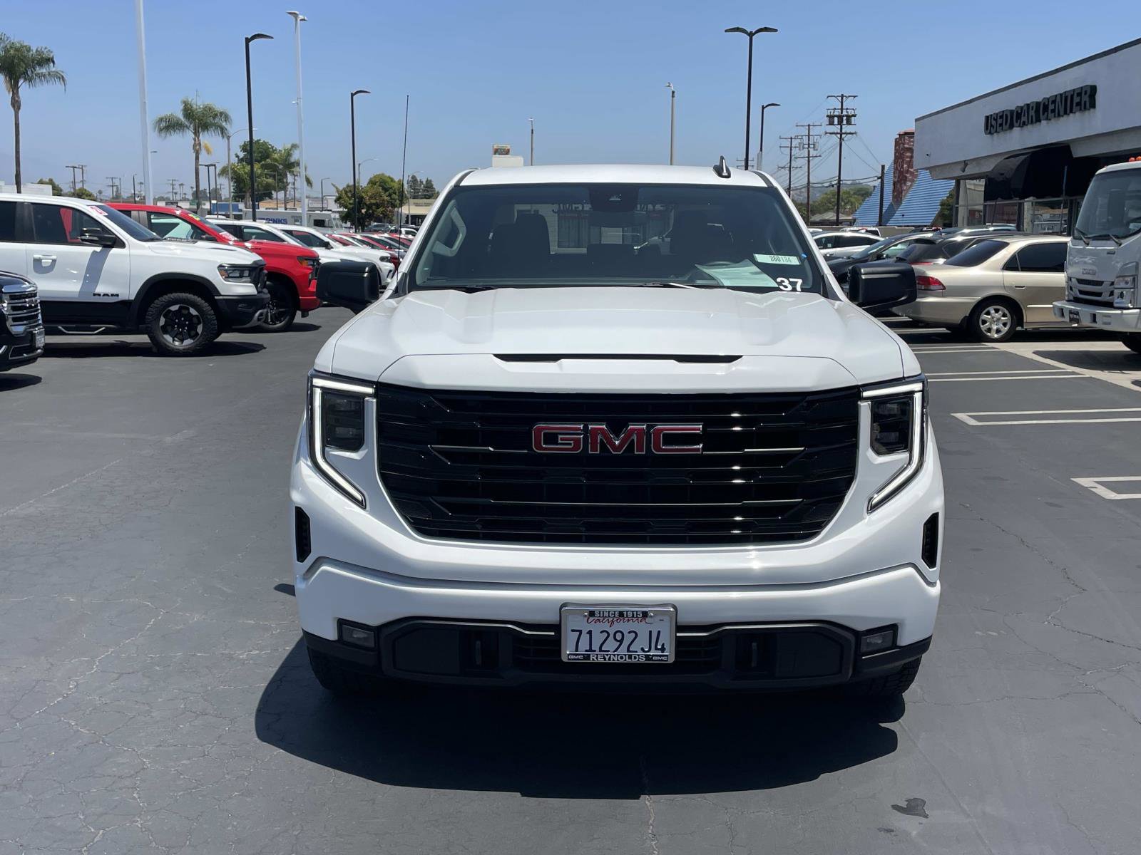 Used 2026 GMC Sierra 1500 Elevation w/ Elevation Select Package RWD image 2