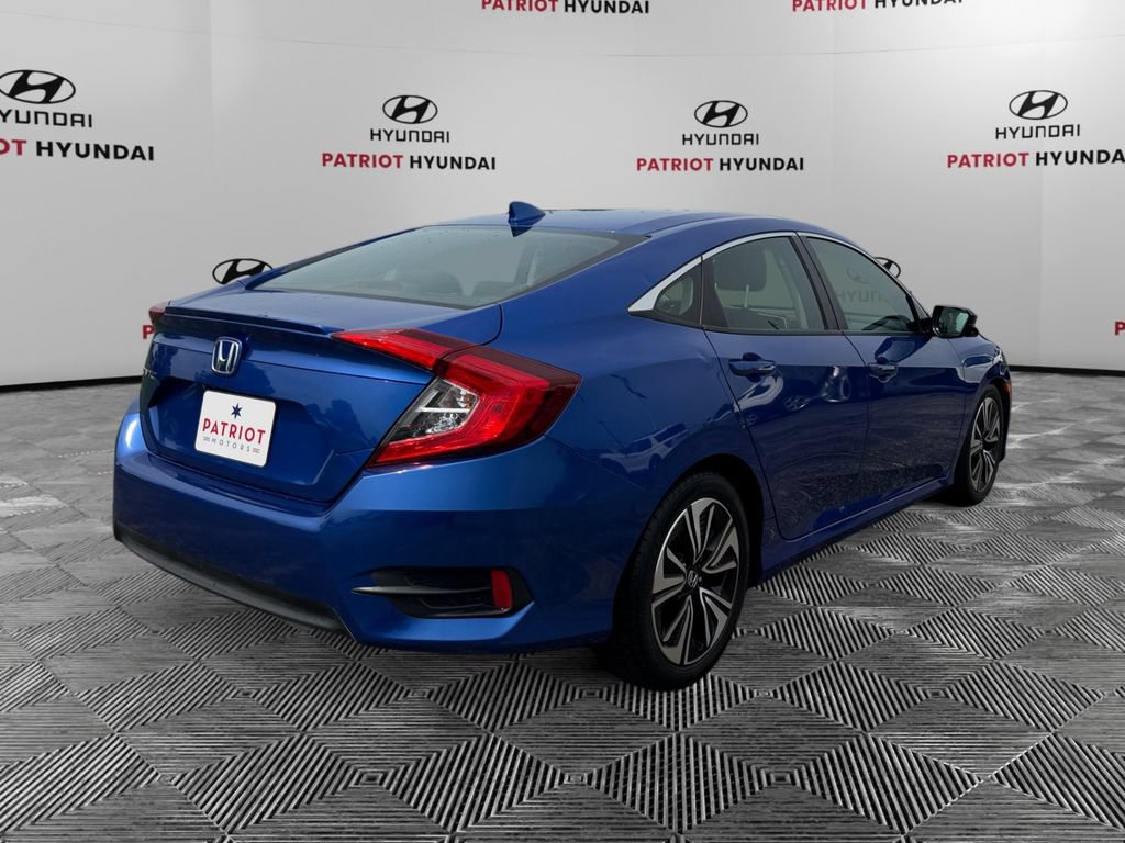 Used 2016 Honda Civic EX-T image 3