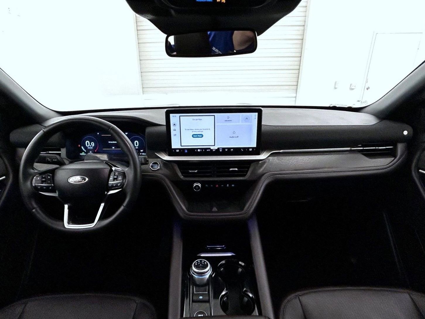 Used 2025 Ford Explorer Platinum w/ LUX Leather Package image 13