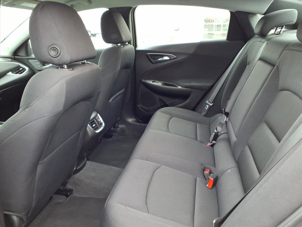 Used 2024 Chevrolet Malibu LT image 25