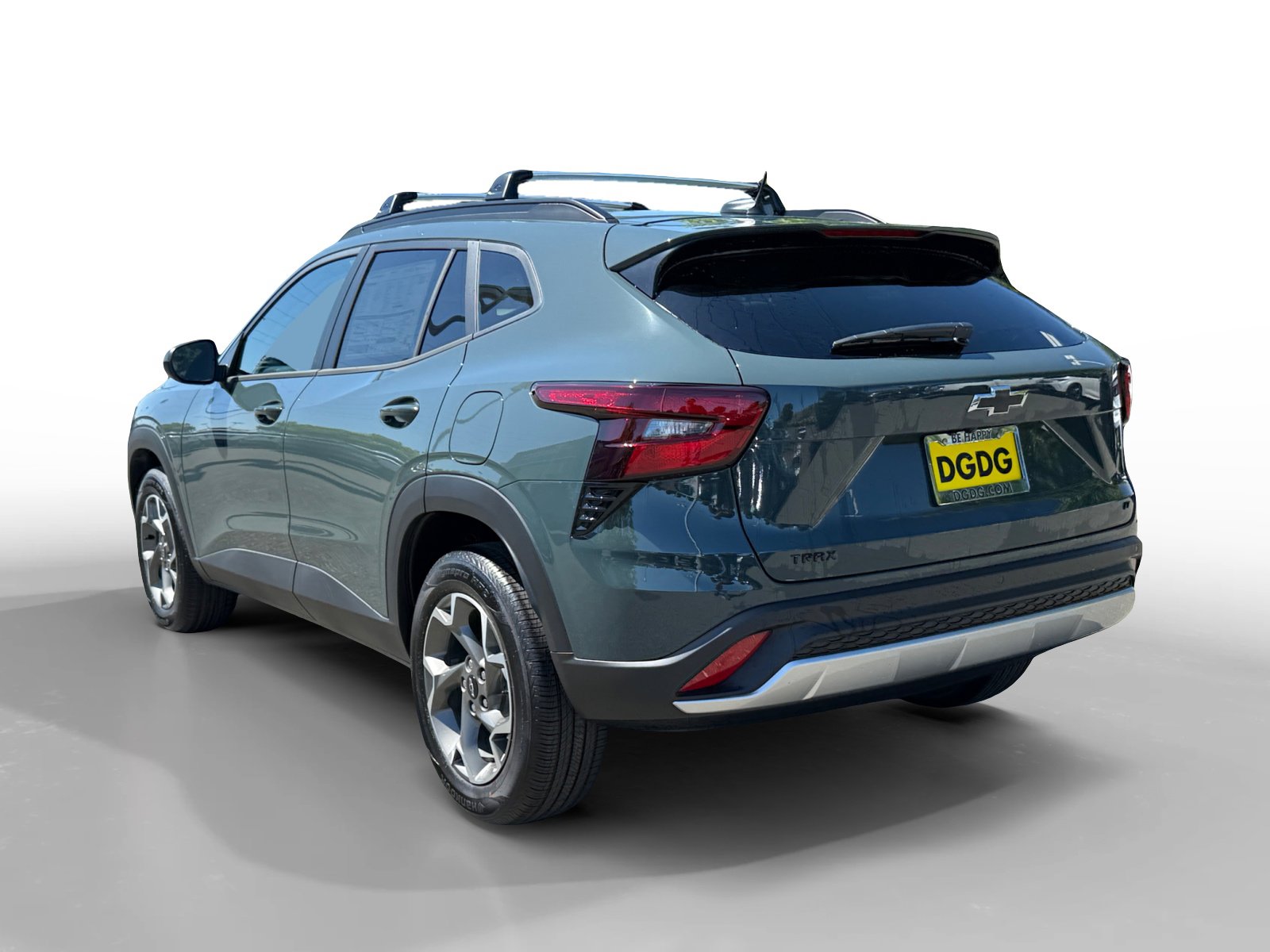 New 2026 Chevrolet Trax LT w/ Driver Confidence Package FWD image 3