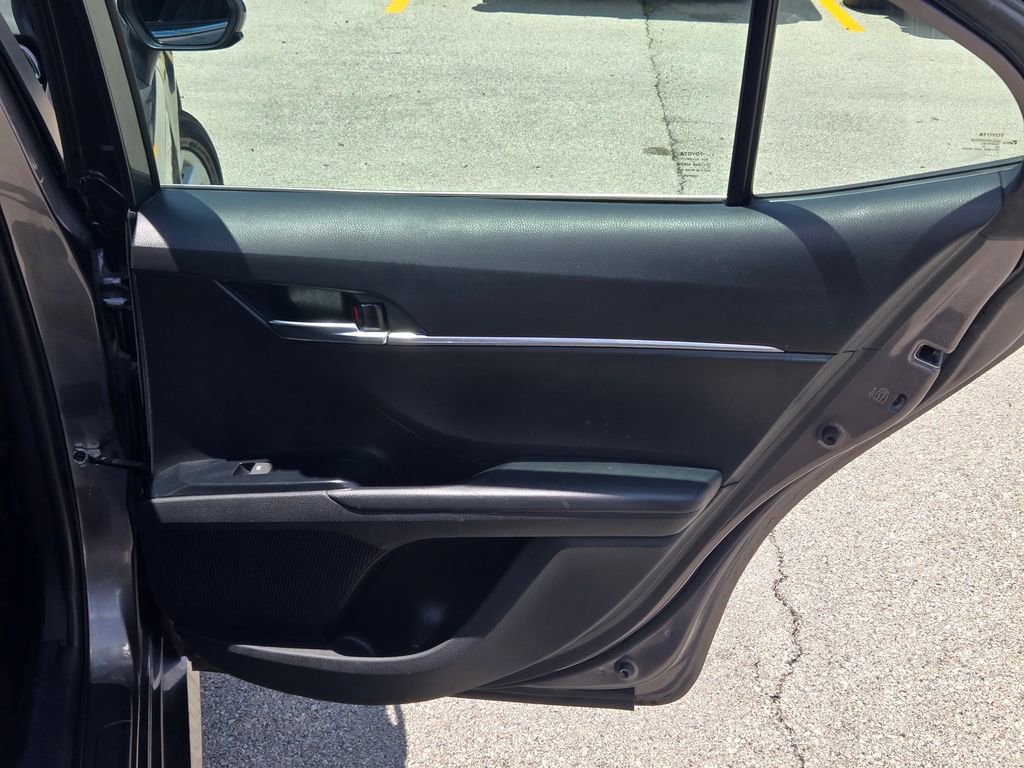 Used 2020 Toyota Camry LE w/ Carpet Mat Package FWD image 14