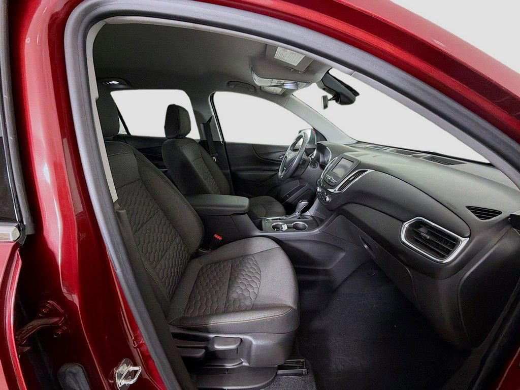 Used 2020 Chevrolet Equinox LT w/ Driver Convenience Package image 20