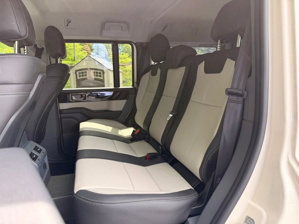 Used 2025 INEOS Grenadier AWD/4WD image 13