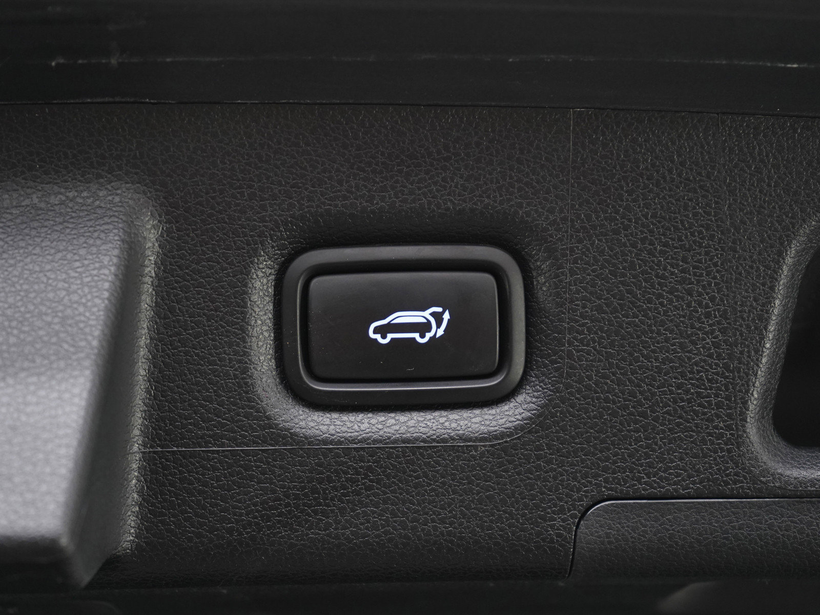 Used 2023 Hyundai Santa Fe SEL image 17