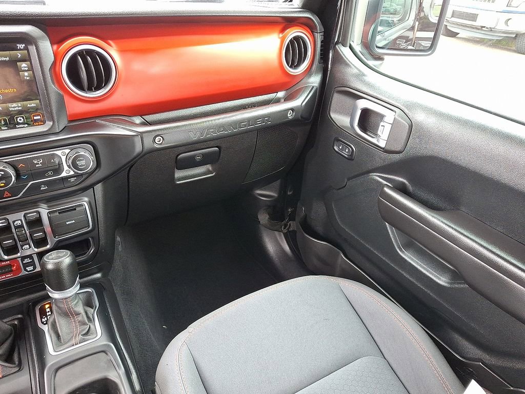 Used 2021 Jeep Wrangler Unlimited Rubicon AWD/4WD image 17