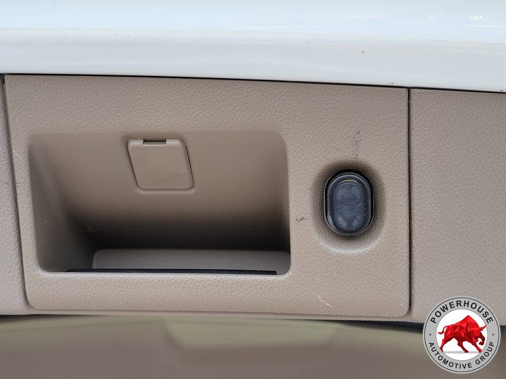 Used 2016 Chevrolet Tahoe LTZ image 14