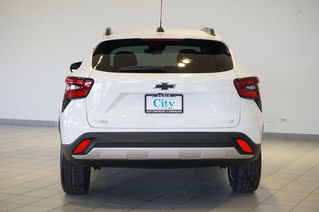 New 2026 Chevrolet Trax LT image 6