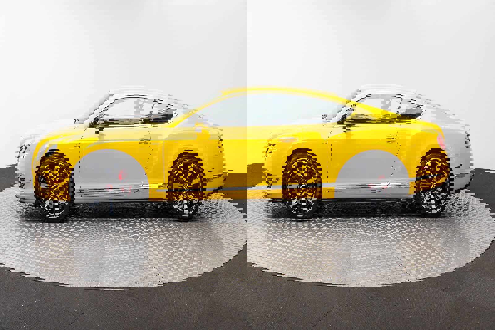 Used 2014 Bentley Continental GT V8 S image 3