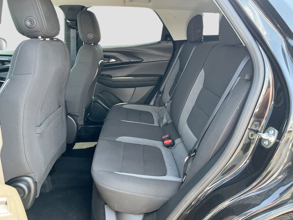 Used 2024 Chevrolet TrailBlazer LT w/ LT Cold Weather Package image 23