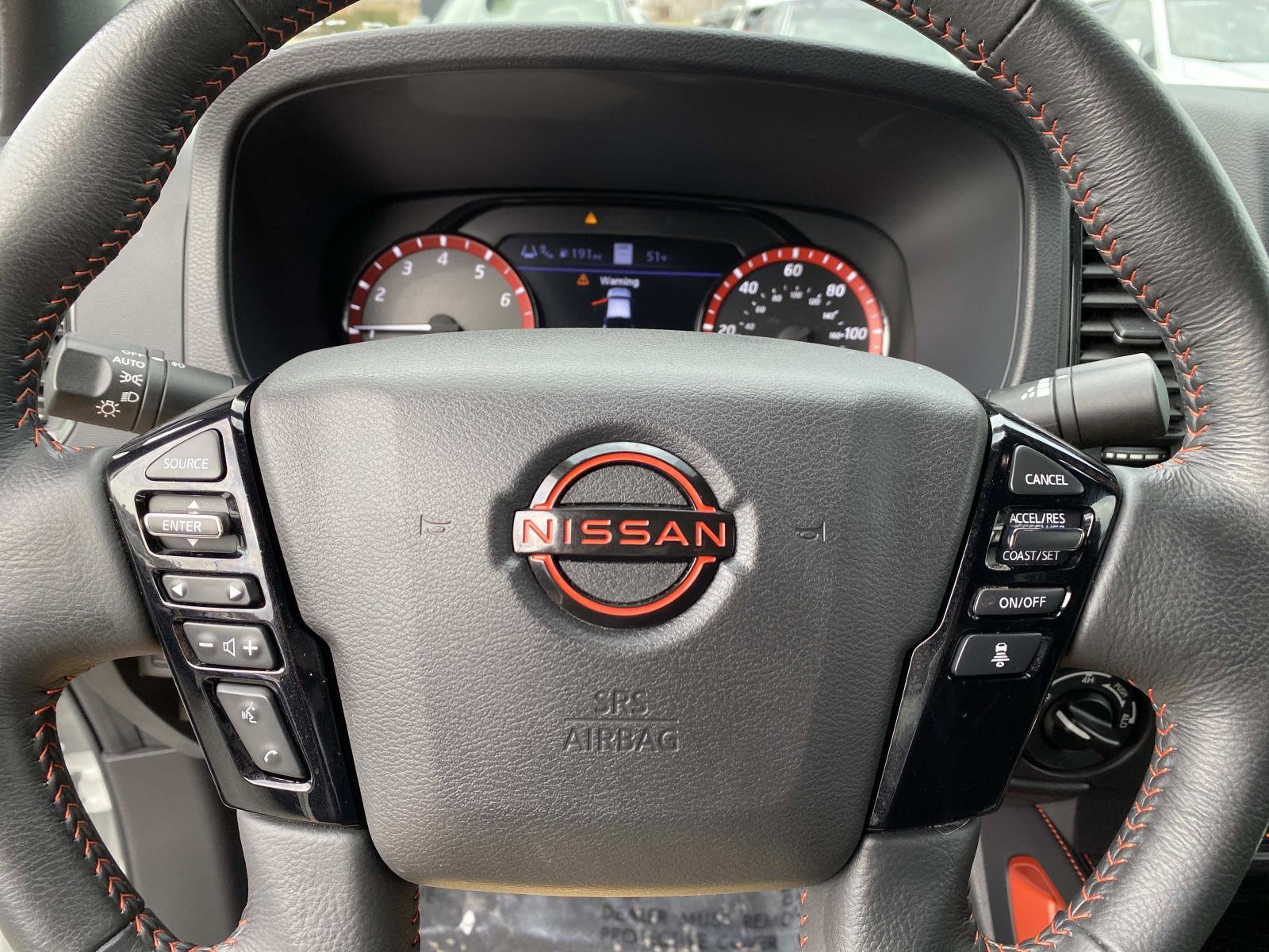 Used 2023 Nissan Frontier PRO-4X w/ Technology Package image 19