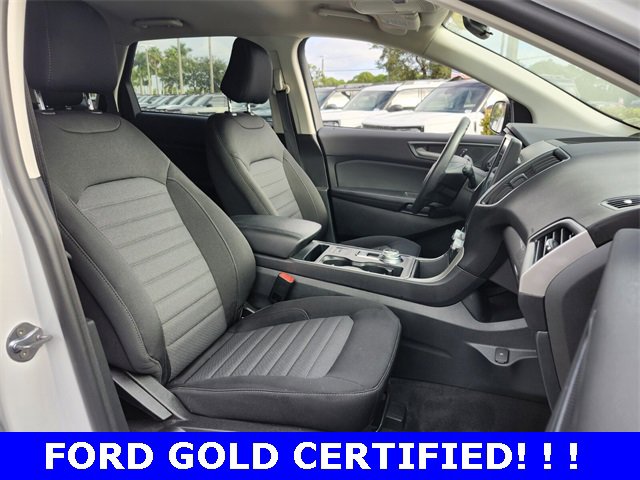 Used 2024 Ford Edge SE w/ Black Appearance Package image 15
