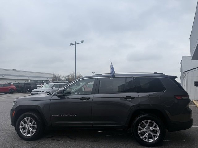 Used 2022 Jeep Grand Cherokee L Limited image 35