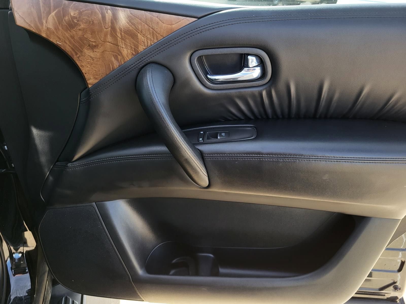 Certified 2023 Nissan Armada SL w/ Captain's Chairs Package image 14