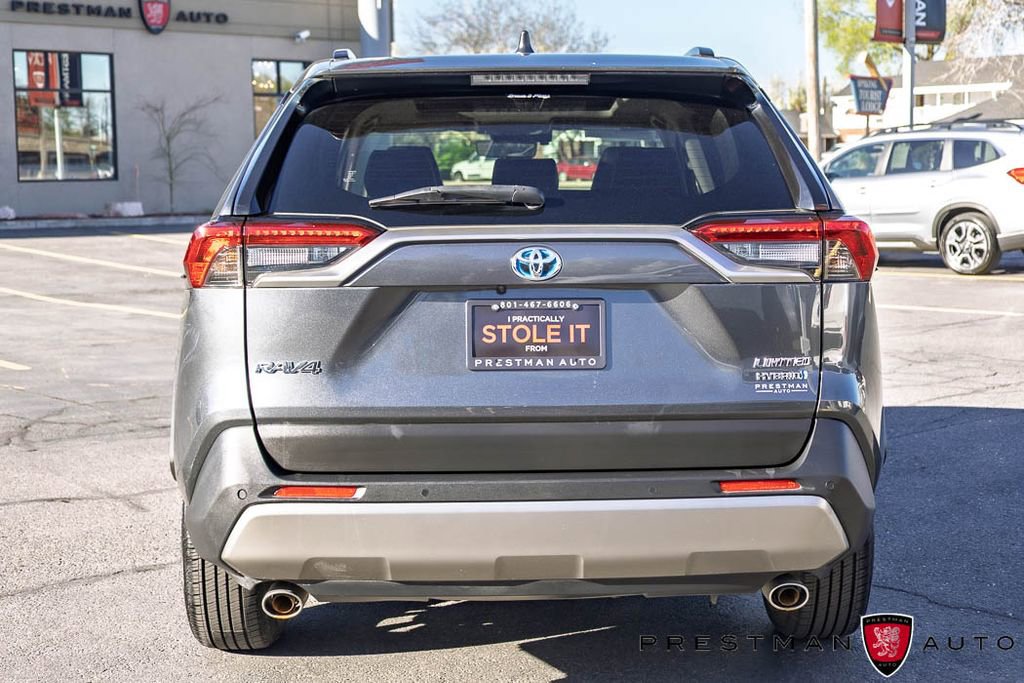 Used 2023 Toyota RAV4 Limited image 18
