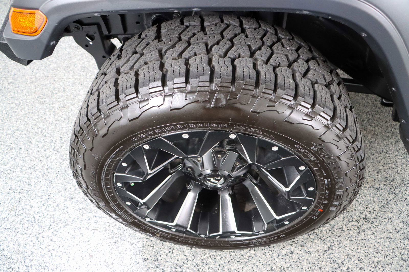 Used 2018 Jeep Wrangler Unlimited Sport S image 11