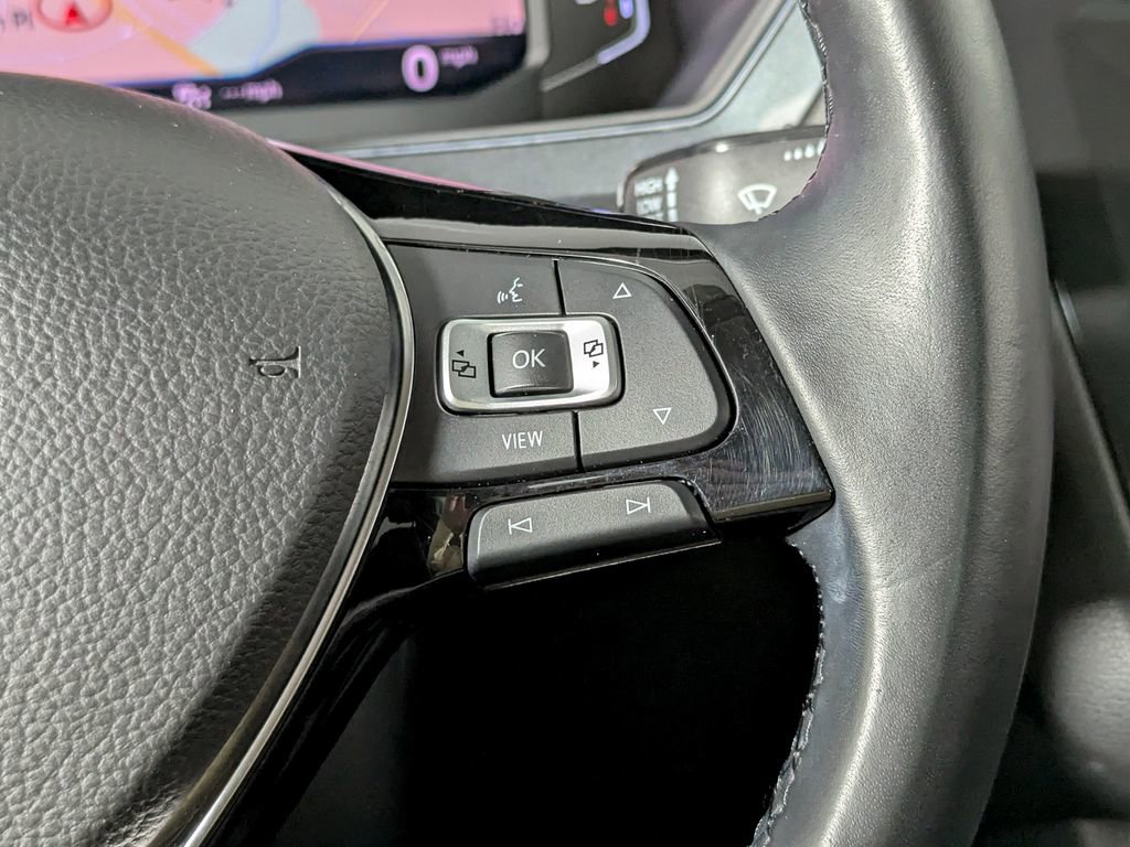 Used 2019 Volkswagen Tiguan SE FWD image 24