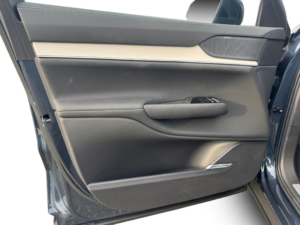 New 2026 Volvo EX90 Ultra AWD/4WD image 10