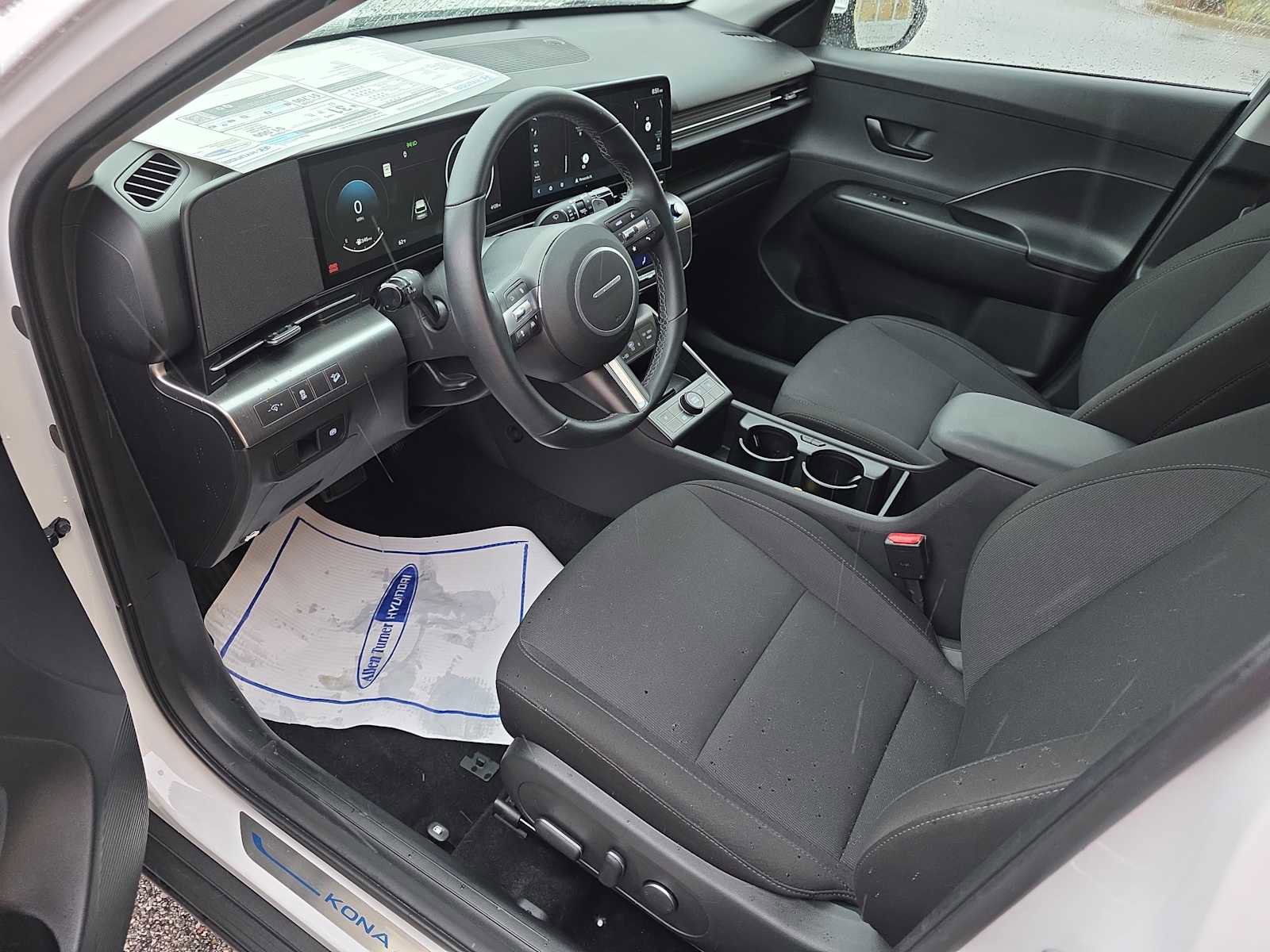 New 2025 Hyundai Kona SEL image 8