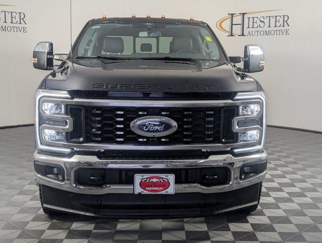 Used 2025 Ford F350 Lariat w/ Chrome Package AWD/4WD image 3