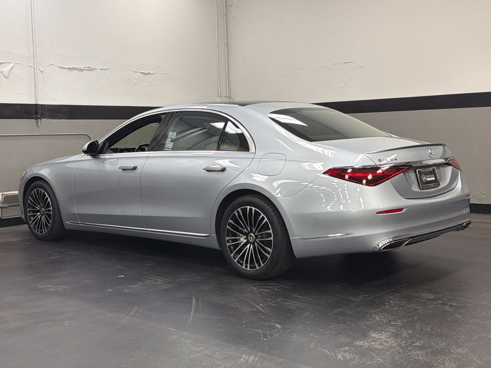 Certified 2023 Mercedes-Benz S 580e 4MATIC Sedan image 8