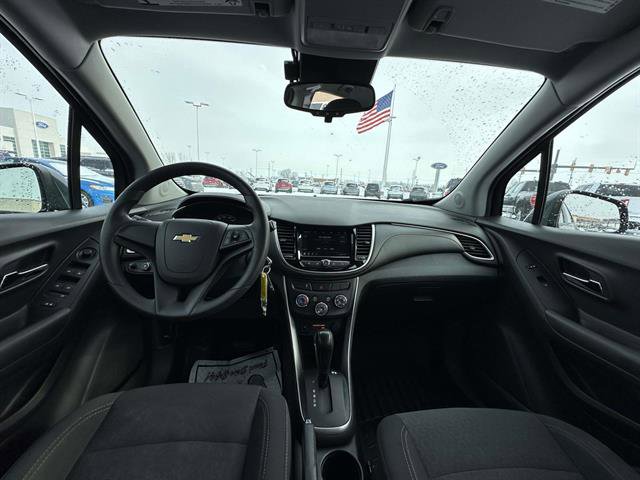 Used 2019 Chevrolet Trax LS image 14